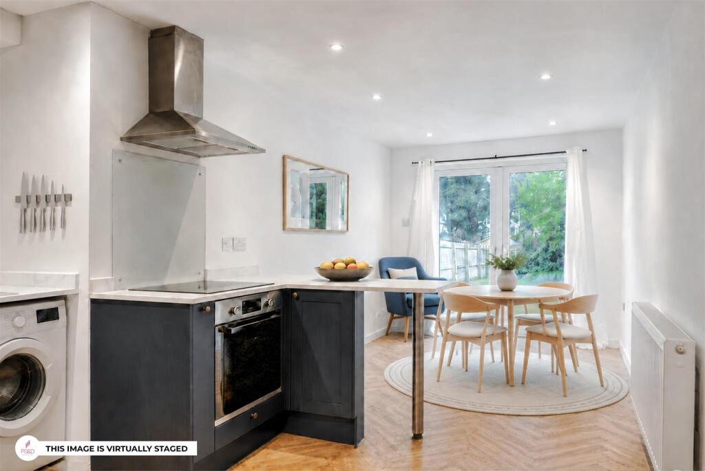 House in Exeter - View 5