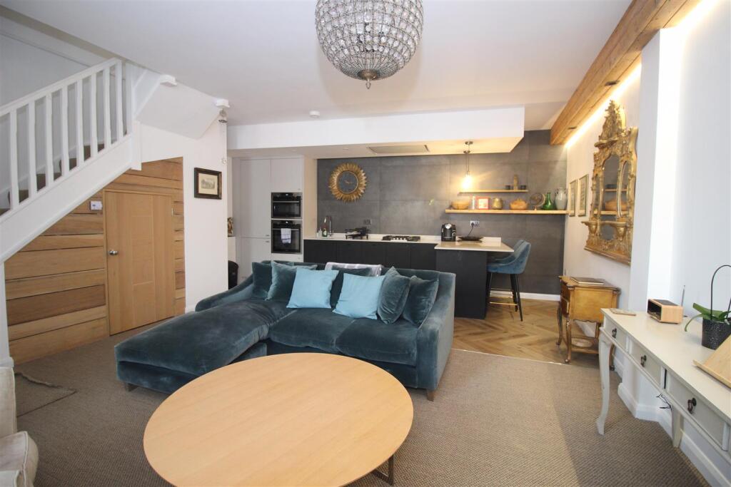 Additional image 5 of Monmouth Place, City Centre, Bath