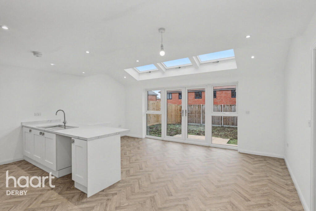 Bradway Lane, Burton-on-Trent photo 4