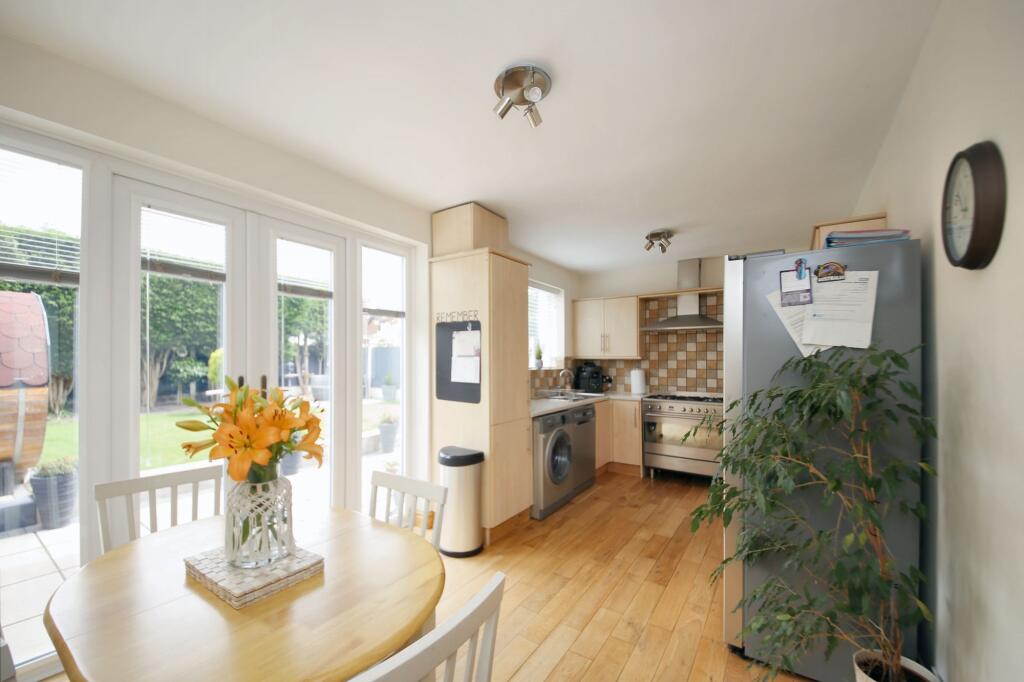 Cheviot Close, Wigan, WN3 photo 3