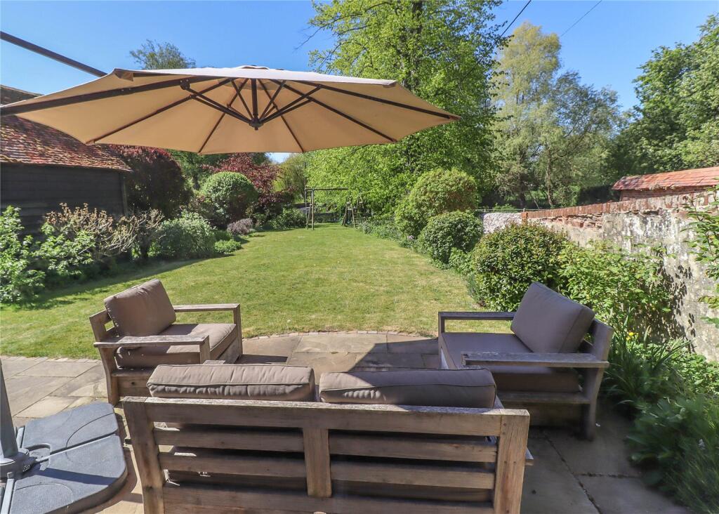 House in Southampton - View 2