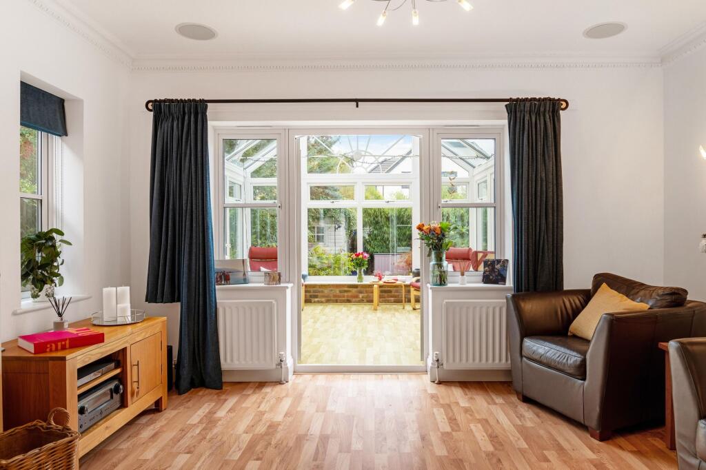 Additional image 26 of Bucknalls Drive, Bricket Wood, AL2