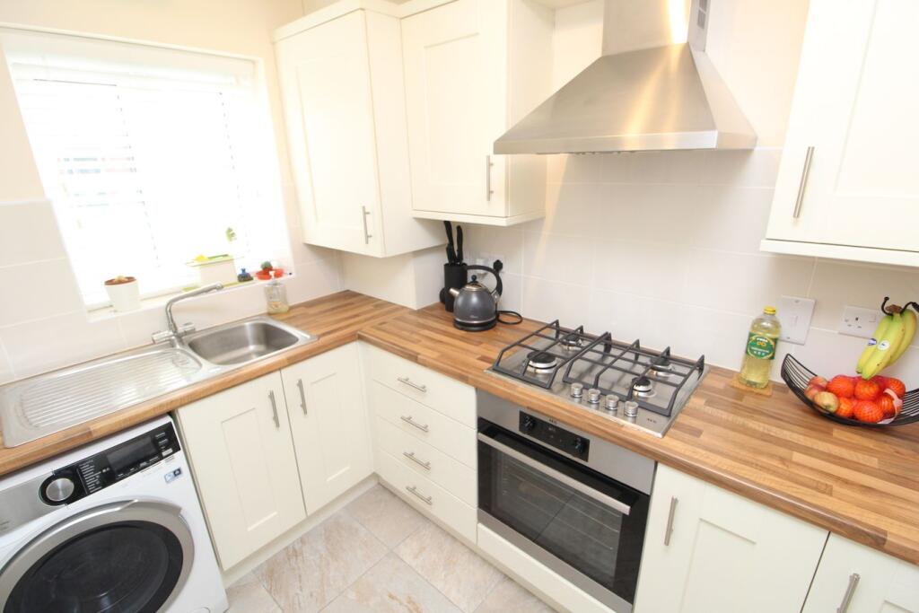 Barrowcliff Way, Blaby, Leicester, LE8 photo 4