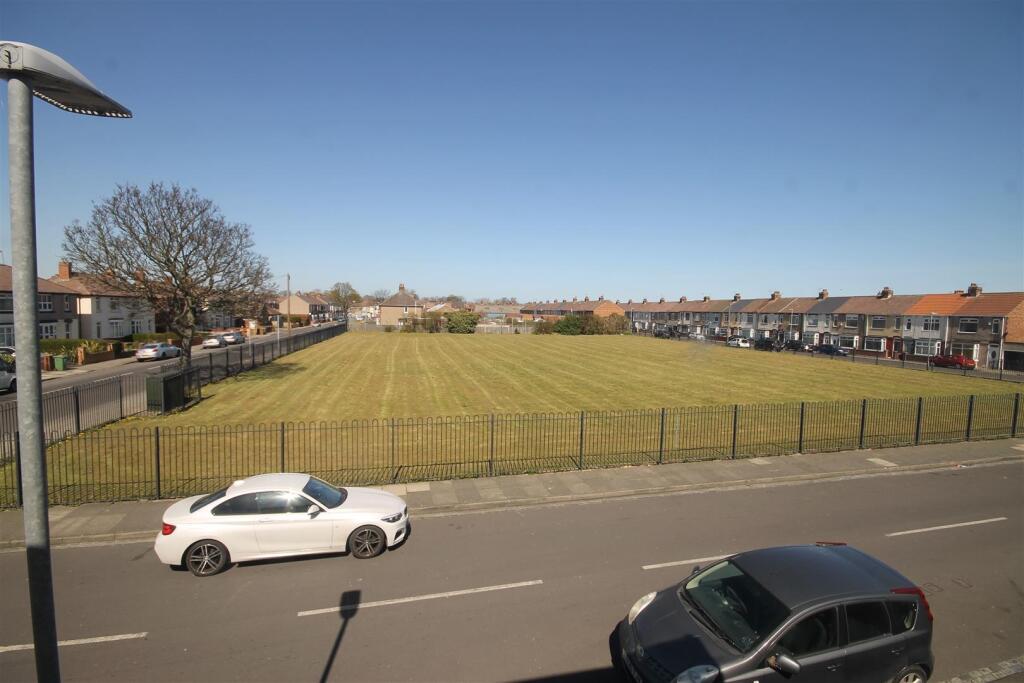 House in Stockton-on-Tees - View 2
