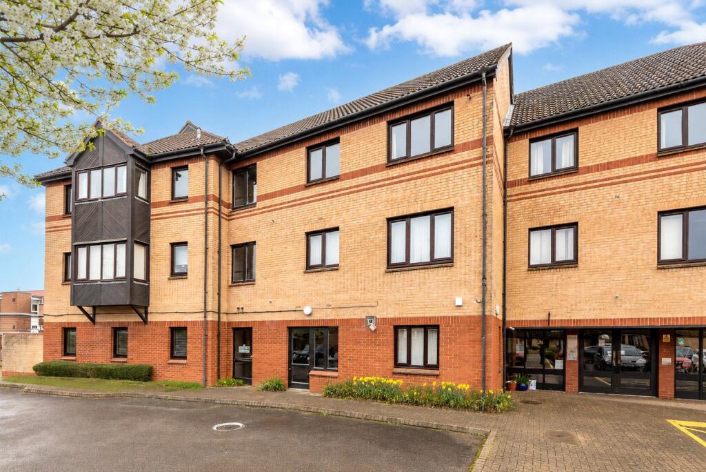 Main image of property: Fairacres Road, Didcot, Oxfordshire, OX11