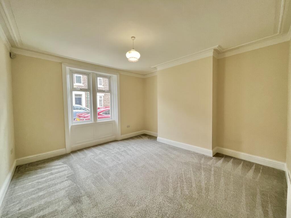 House in Newcastle - View 4