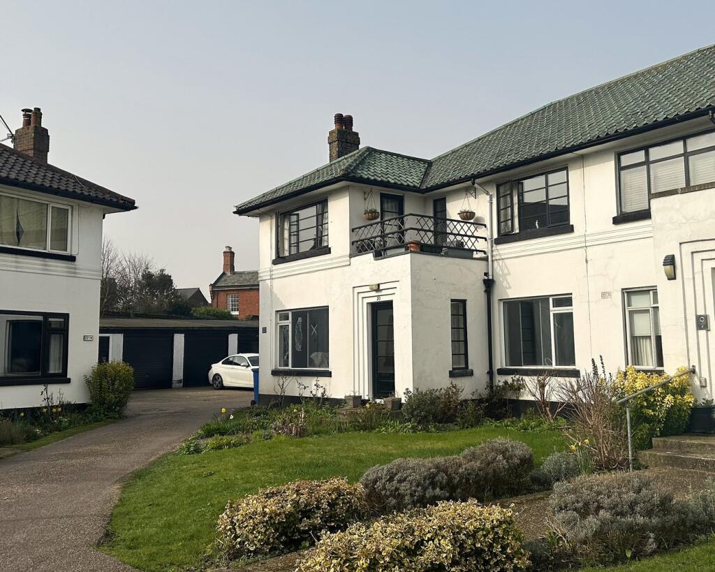 Main image of property: Bracondale Court, Norwich, NR1 2AS