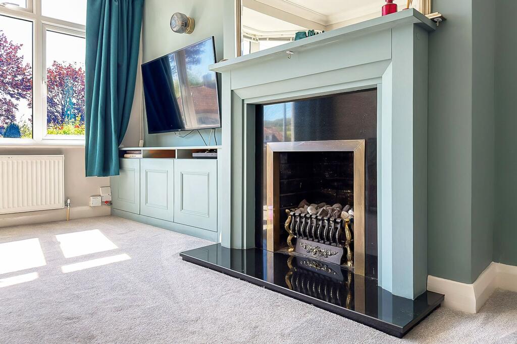 Downside Avenue, Worthing, BN14 photo 4