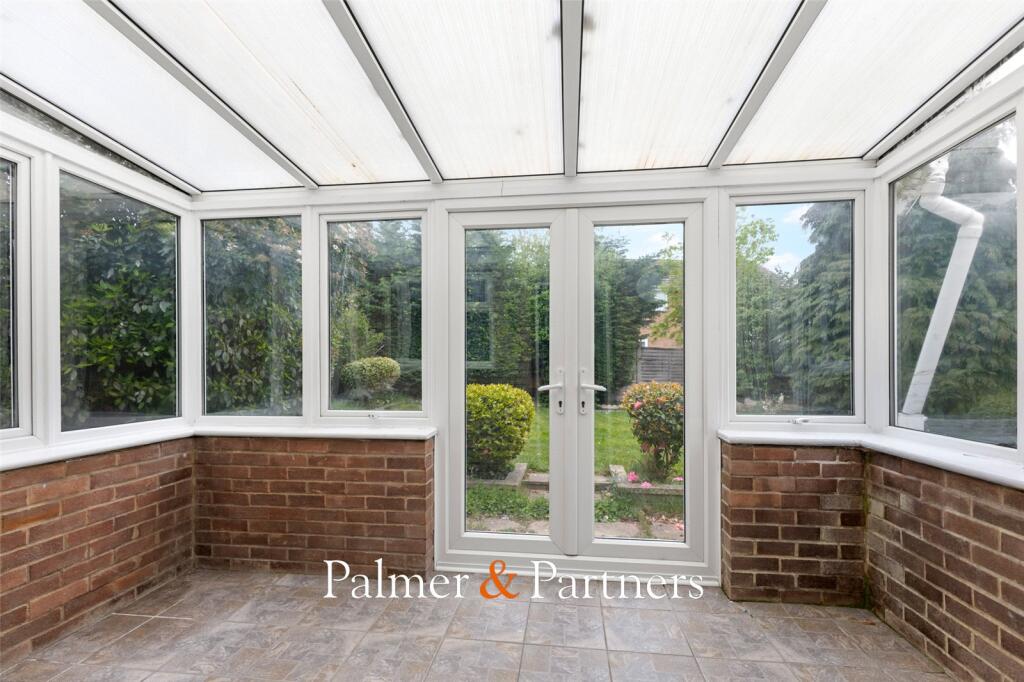 Westlake Crescent, Wivenhoe, Colchester, Essex, CO7 photo 3