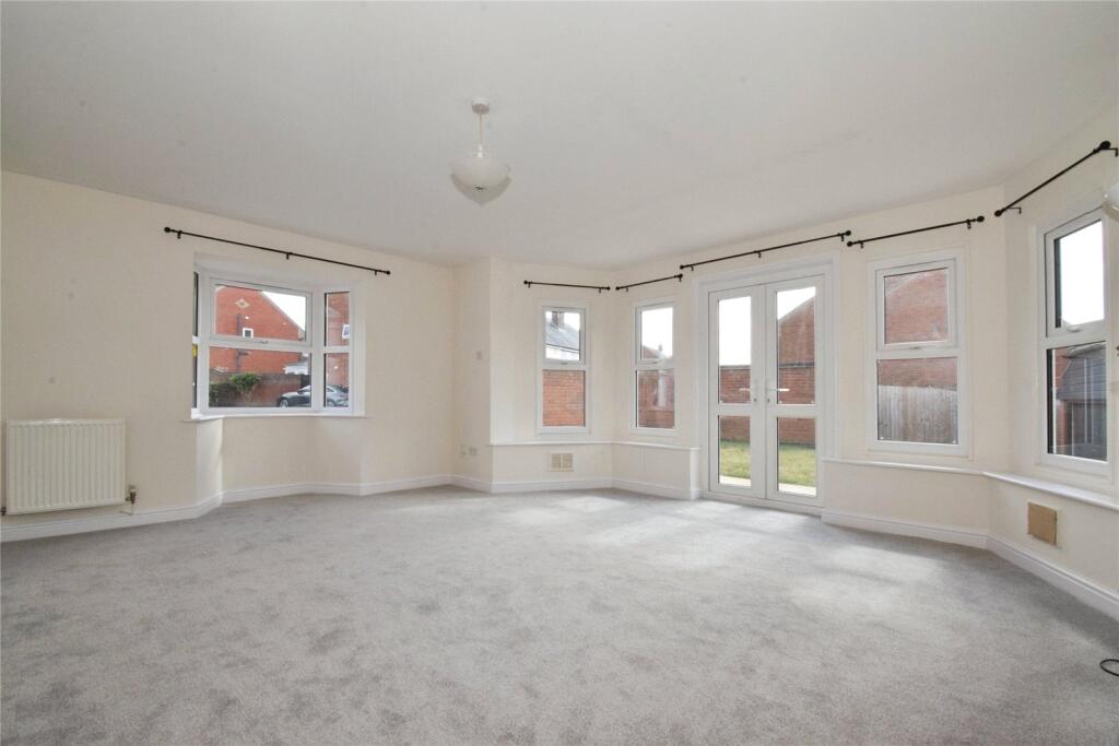 House in Harborough, Great Glen - More