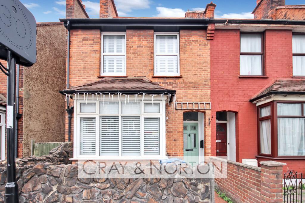 Main image of property: Woodside Green, Woodside, SE25