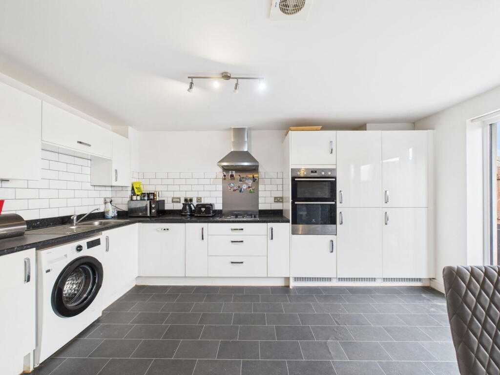Waddeton Road, White Rock, Paignton - View 5
