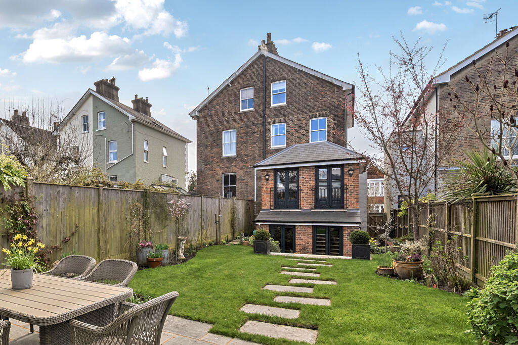 Main image of property: Stone Street, Tunbridge Wells, TN1