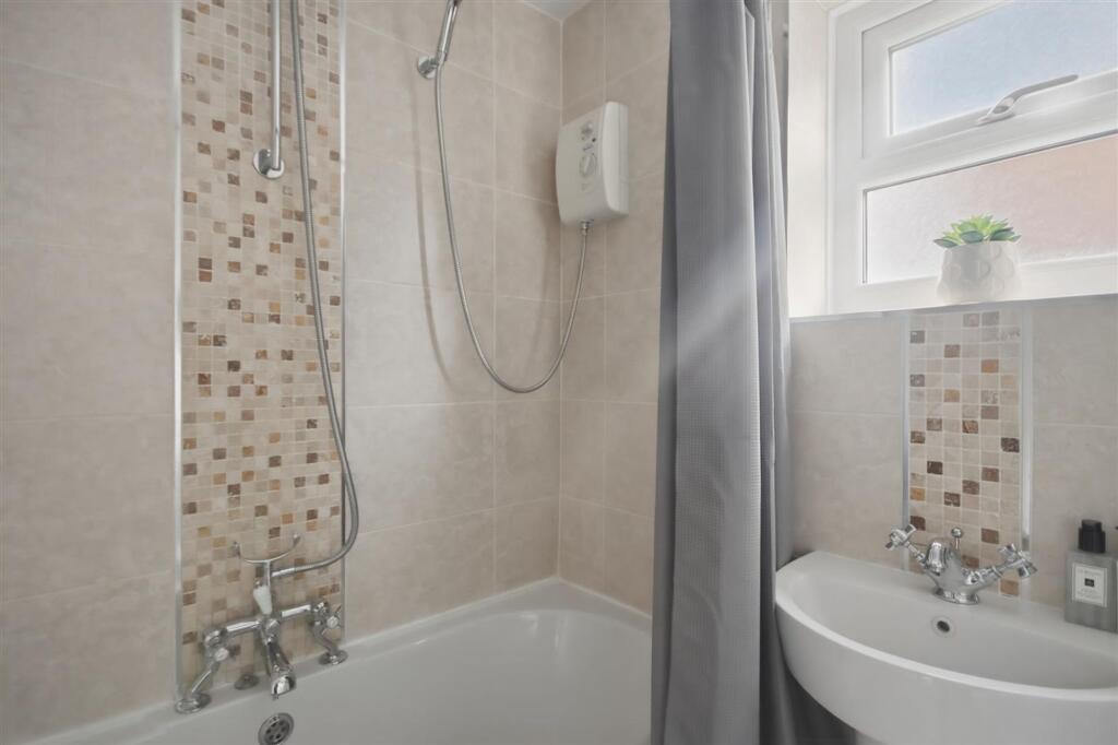 House in Sheffield - View 5