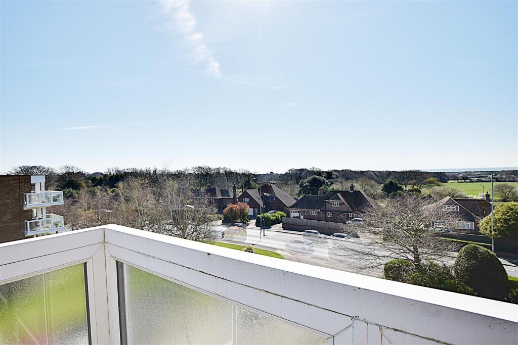 Barnhorn Road, Bexhill-On-Sea photo 2