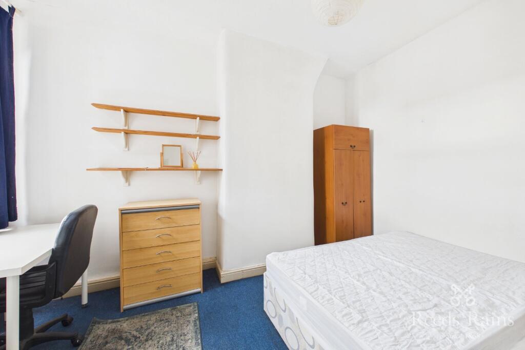 Lloyd Street South, Manchester, Greater Manchester, M14 photo 4