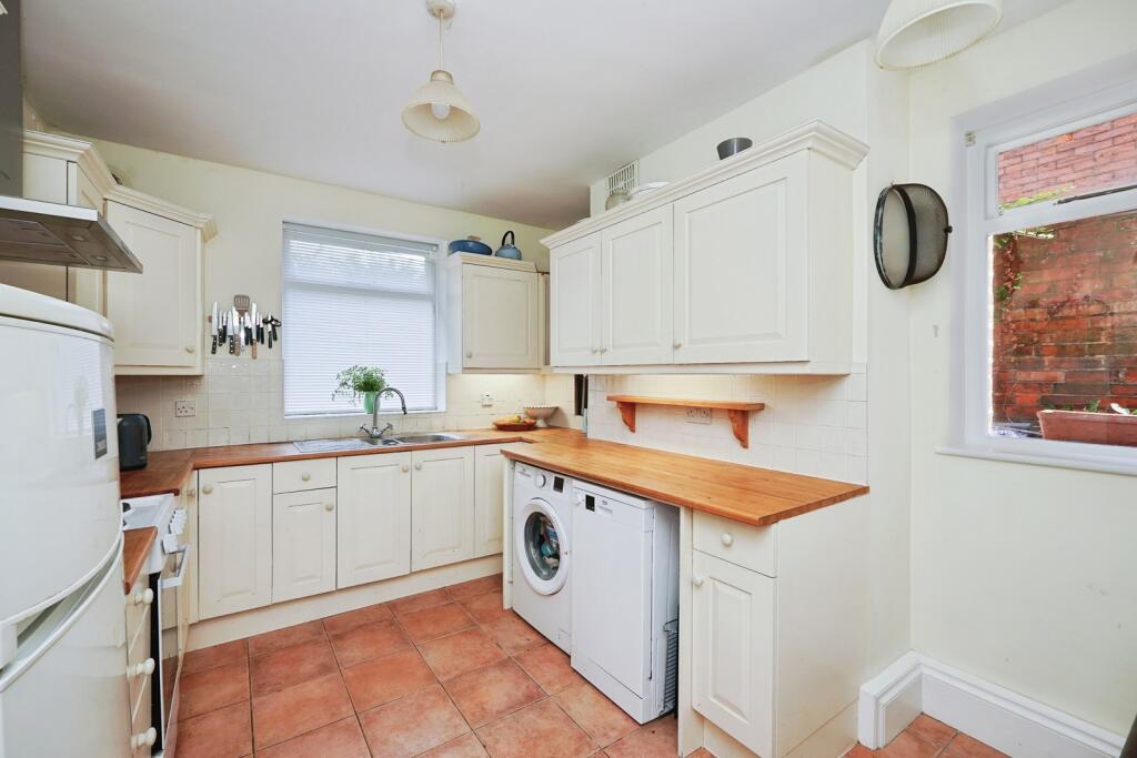 Apartment in Folkestone, Lynwood - View 5