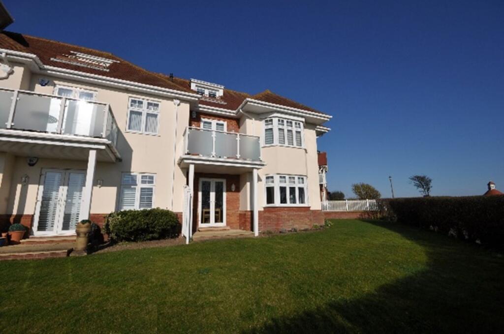 Main image of property: THIRD AVENUE, FRINTON ON SEA
