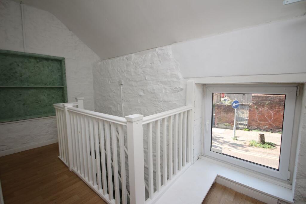House in Barry, Cwm Talwg - View 5