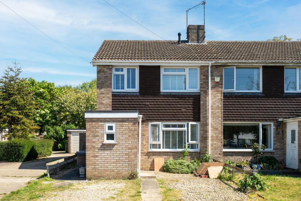 Main image of property: Belmore Close, Cambridge, CB4