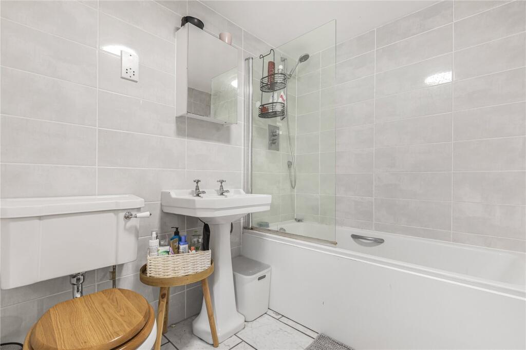 Apartment in London, City of London - View 3