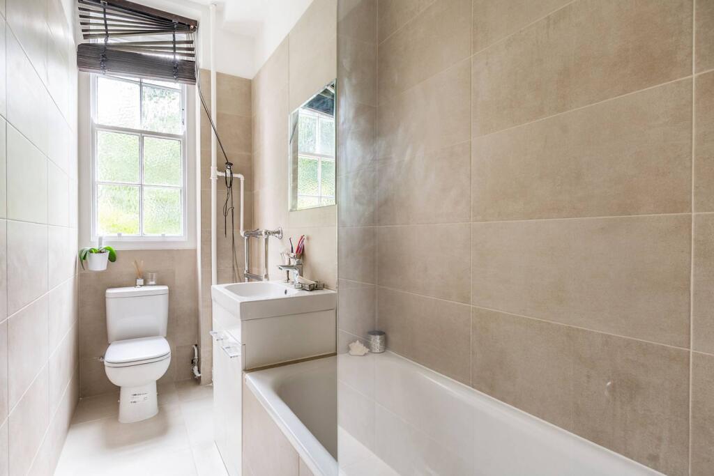 Kensington Park Road, Notting Hill, London, W11