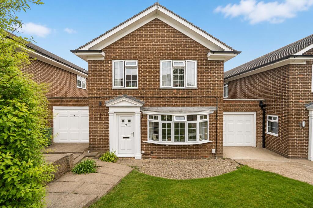Main image of property: Greenbanks Gardens, Fareham