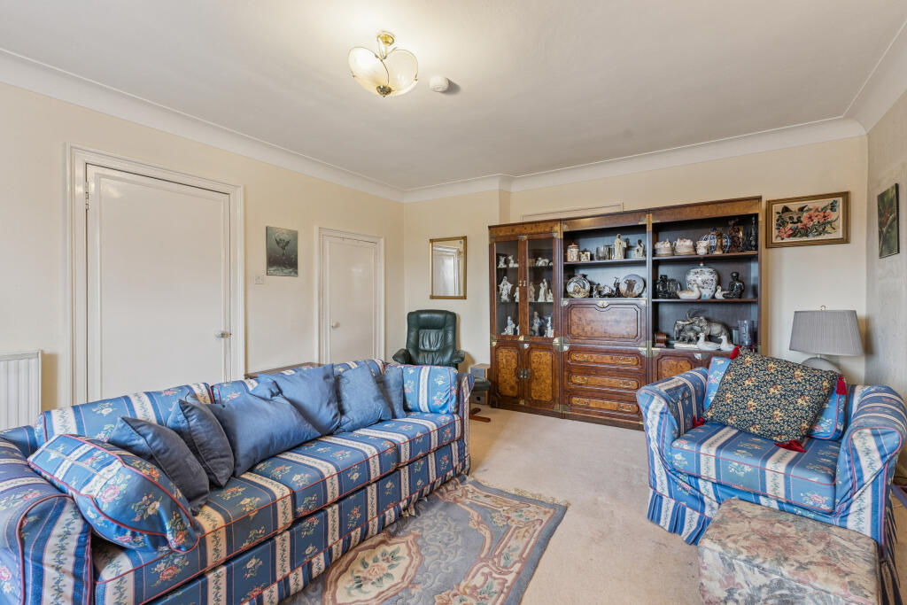 Apartment in Perth, Craigie - View 4