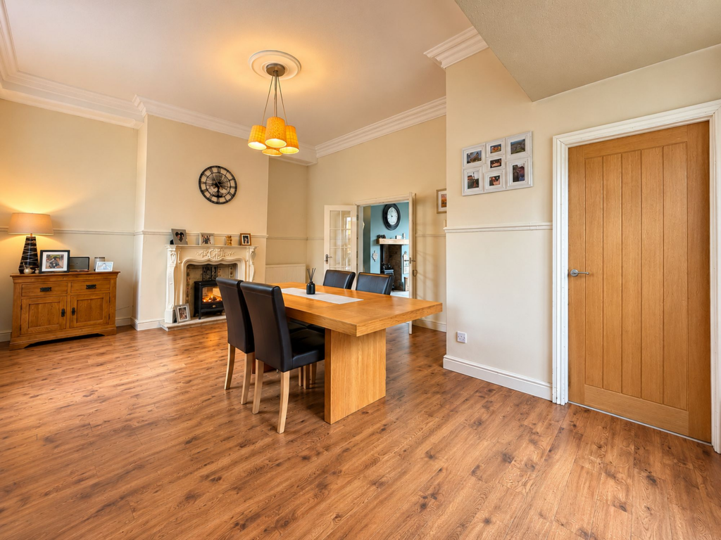 House in Burnley, Padiham - View 4