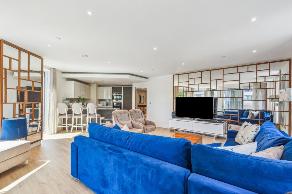 Apartment in London - More