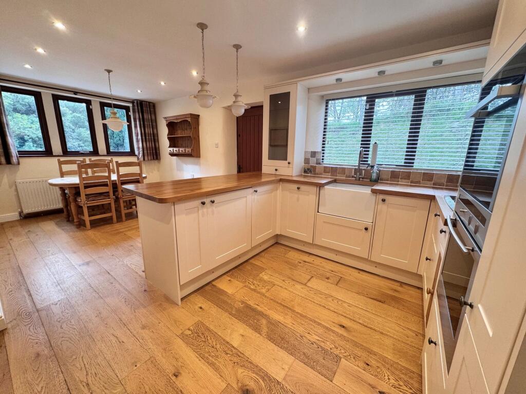 House in Stockport, Mill Brow - More