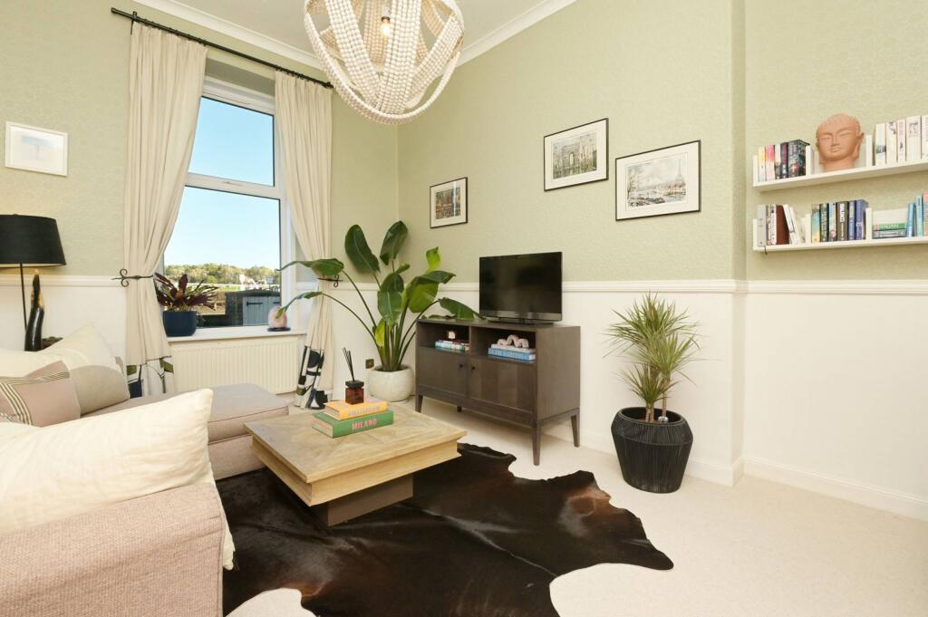 Apartment in Edinburgh, East Lothian - View 3