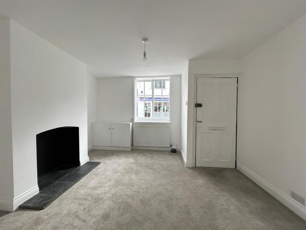 House in Thames Ditton, Long Ditton - View 2
