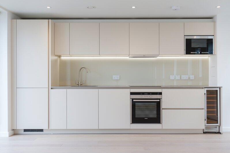 Apartment in London, Soho - View 4