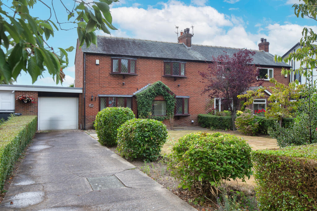 3-bed semi-detached on Bryning Lane,  Wrea Green, PR4, £340,000