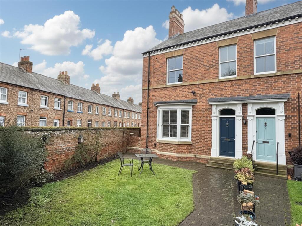 4-bed terraced on Belgrave Terrace, Sowerby, Thirsk, £439,950