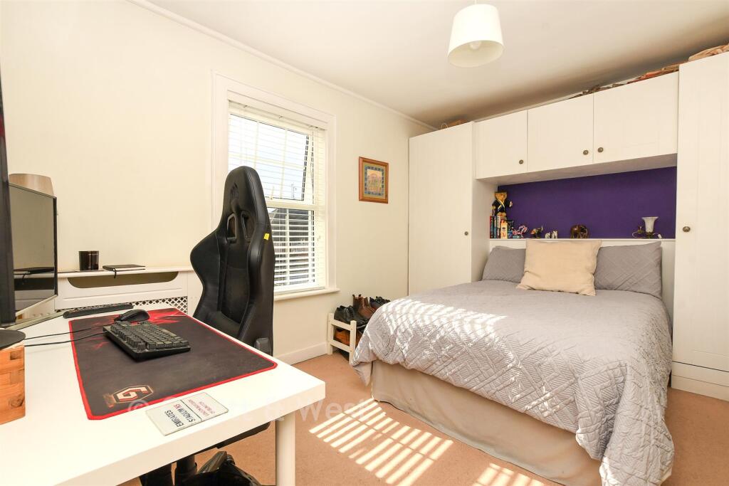 House in Reigate and Banstead, Surrey - More