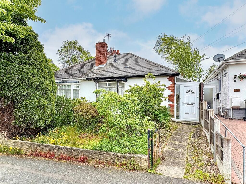 Main image of property: Pruden Avenue, Lanesfield, Lanesfield, Wolverhampton, WV4 6PT