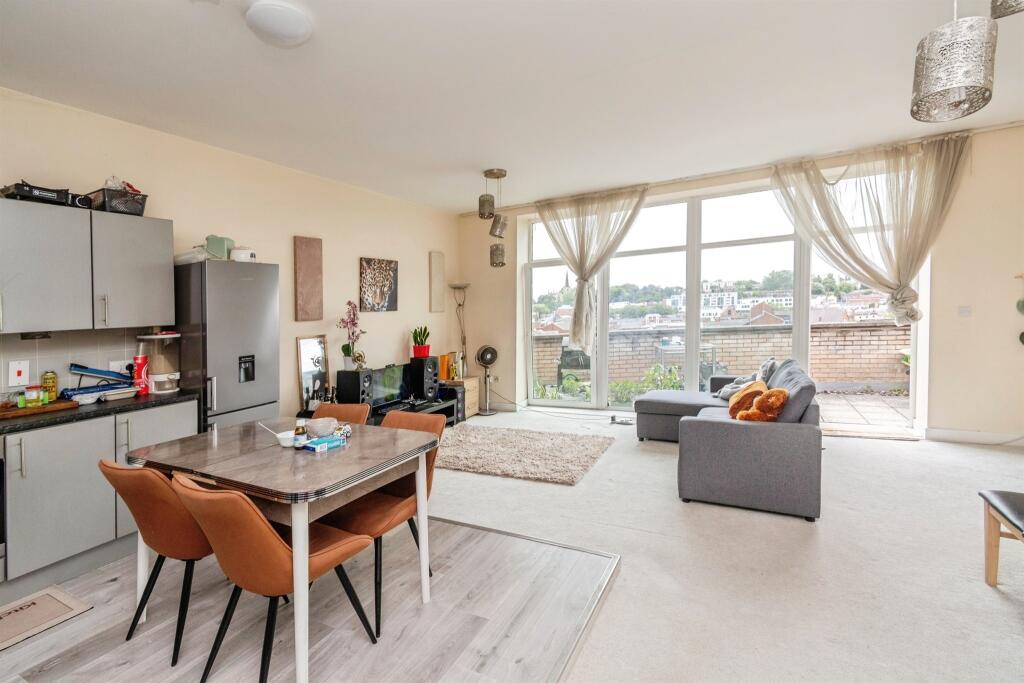 Main image of property: Gallery Square, WALSALL