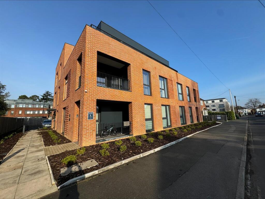 Main image of property: Elma House, Fleet