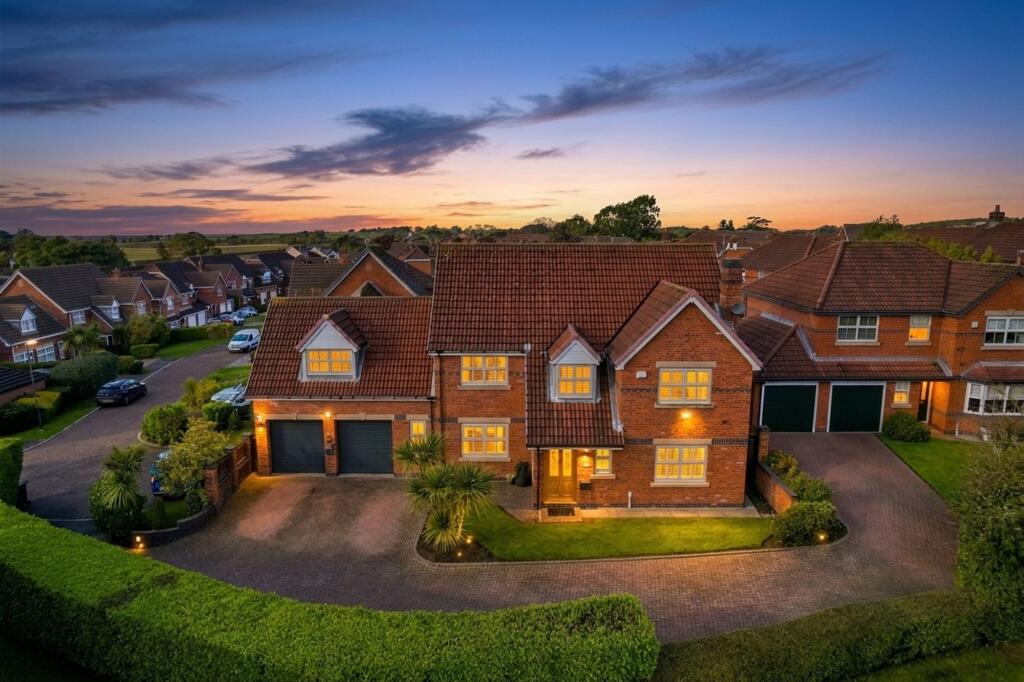 Hill Rise View, Aughton, L39