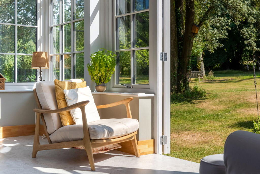 House in East Hampshire, Soldridge, Medstead - View 4