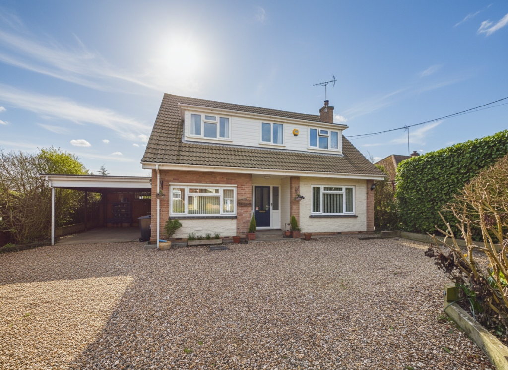 Main image of property: Birchwood, Braintree Road, Gosfield CO9 1PR