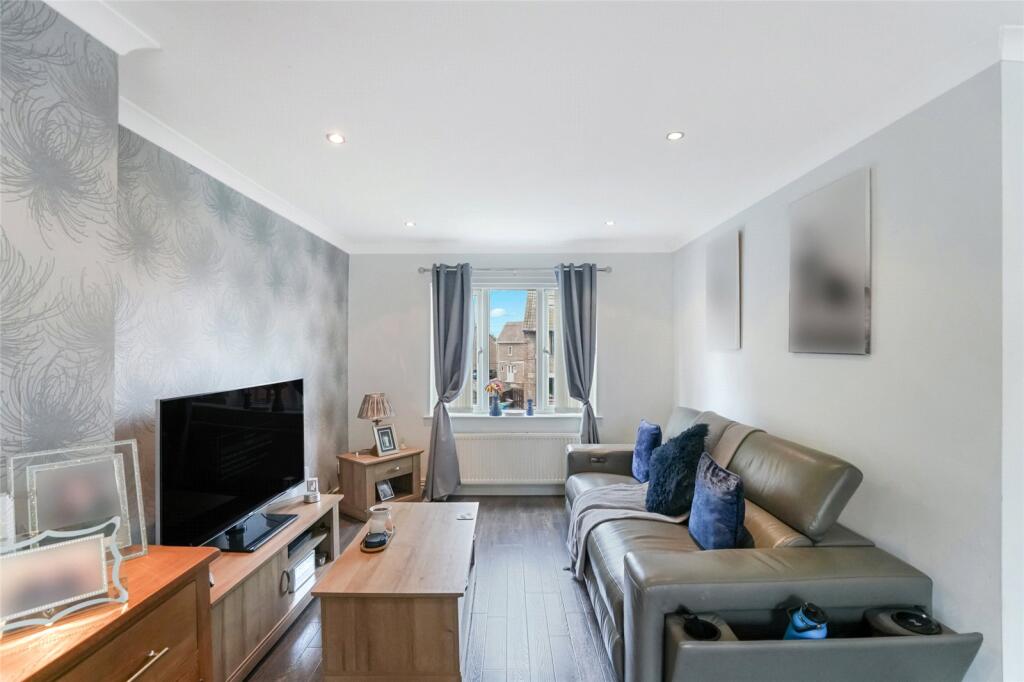House in Kilmarnock - View 3