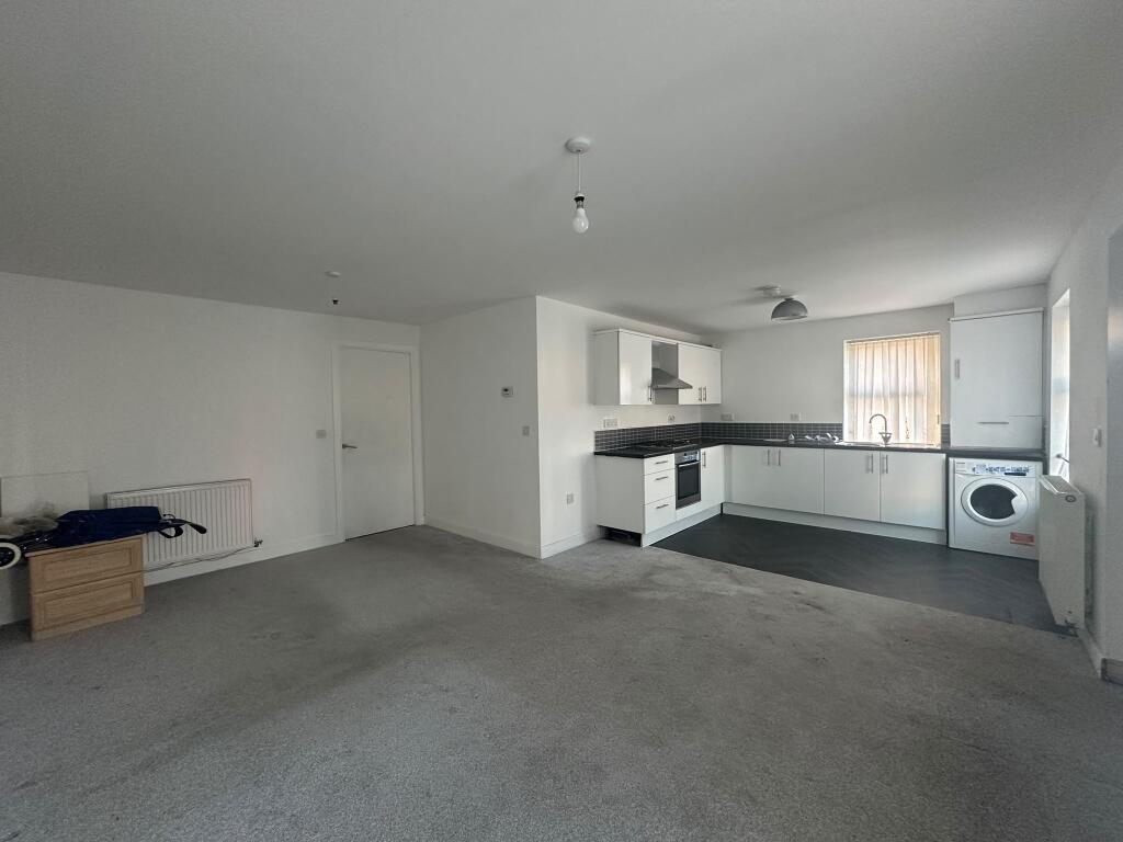 62 Woodseats Road, Sheffield, South Yorkshire S8 0PJ photo 3