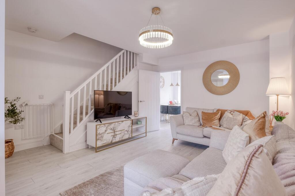 House in Bromsgrove, Cofton Hackett - View 3