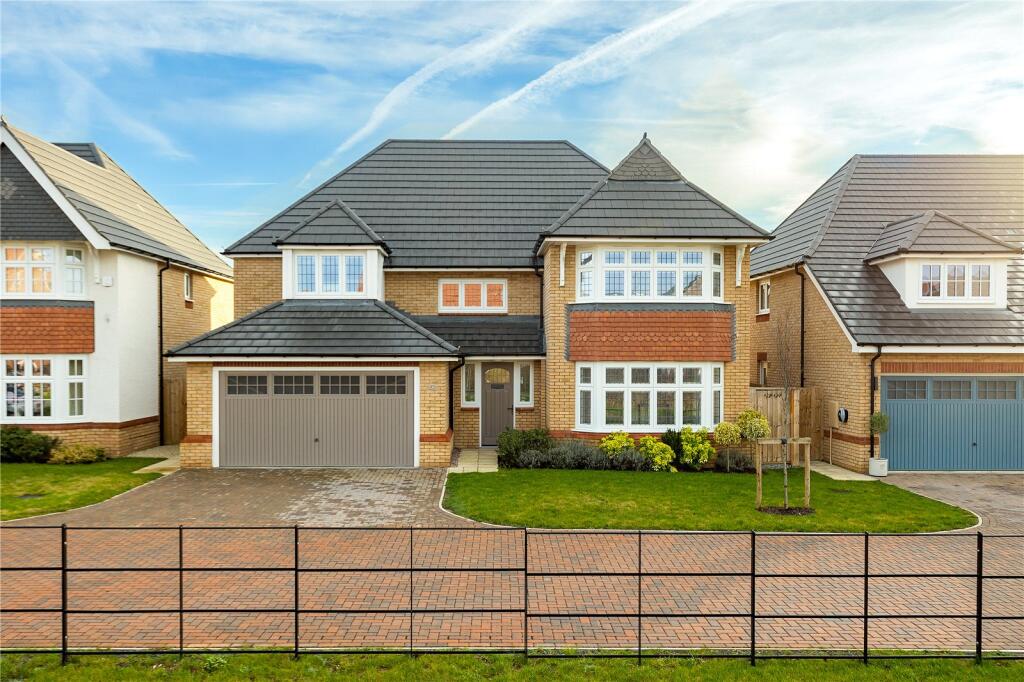 Main image of property: Kirkham Drive, Sawston, Cambridge, Cambridgeshire, CB22