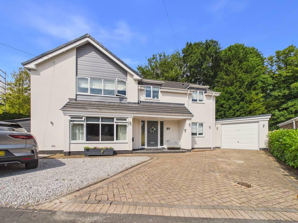 Main image of property: Wolfreton Garth, Kirk Ella, Hull, HU10 7AB