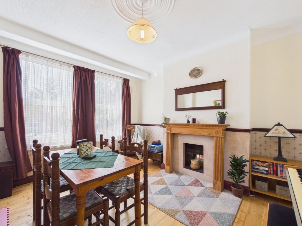 Hanbury Road, London, N17 photo 3
