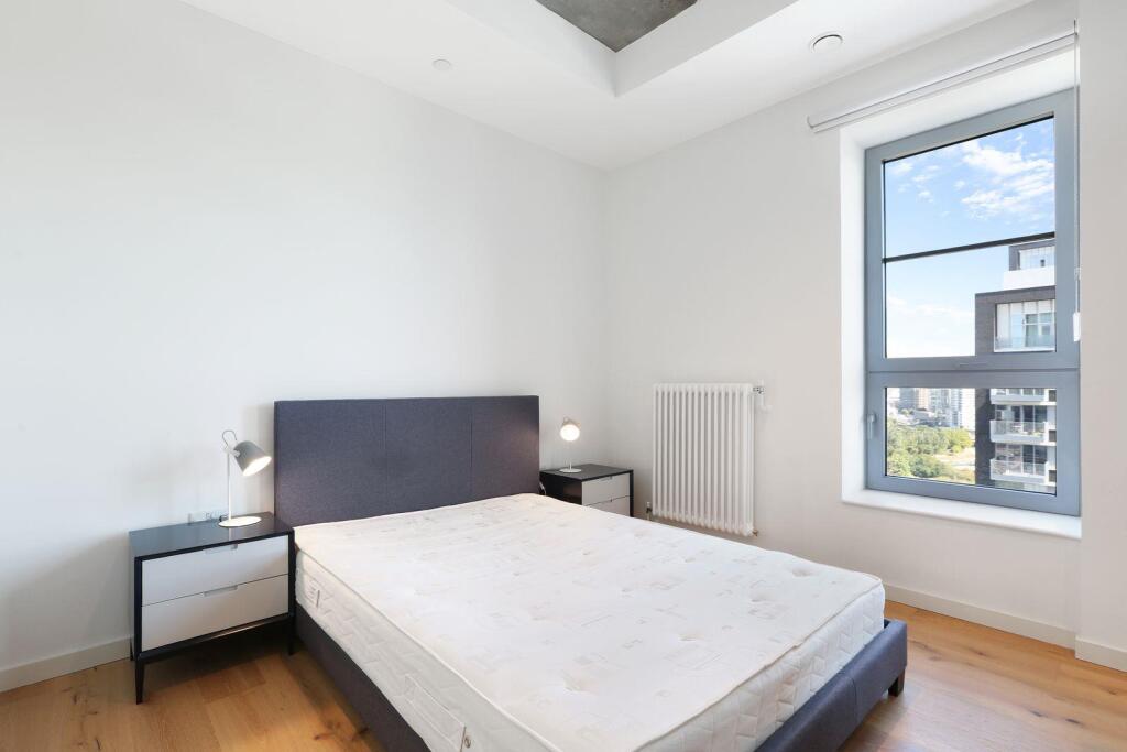 Apartment in London - View 5